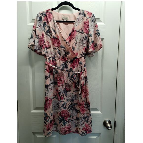 LOFT Outlet Size XS Pink Floral Surplice V-Neck Faux Wrap Flutter Sleeve Dress - Picture 1 of 7